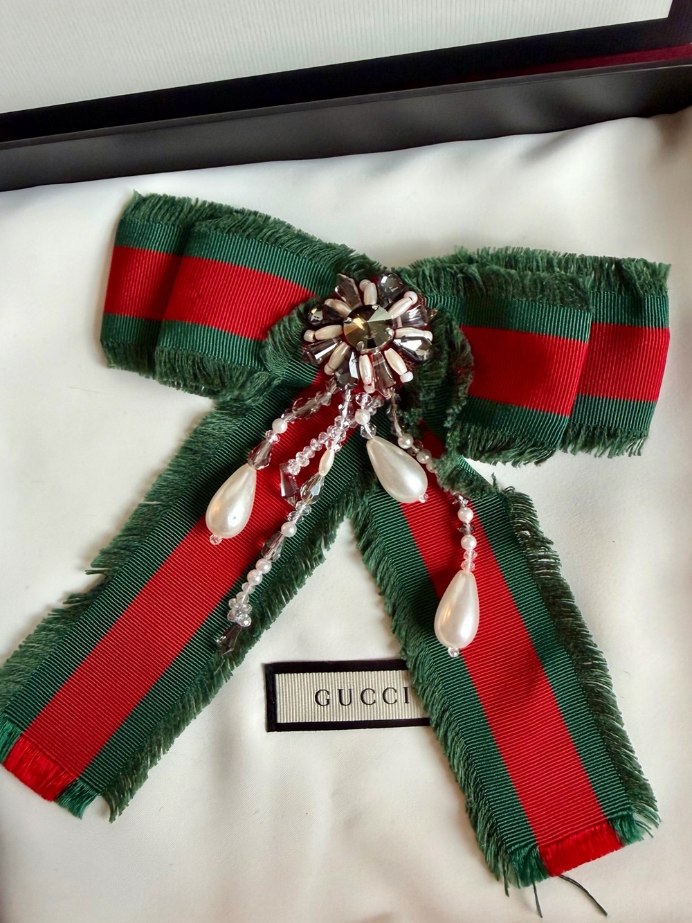 GUCCI Bow Brooch - Full Set